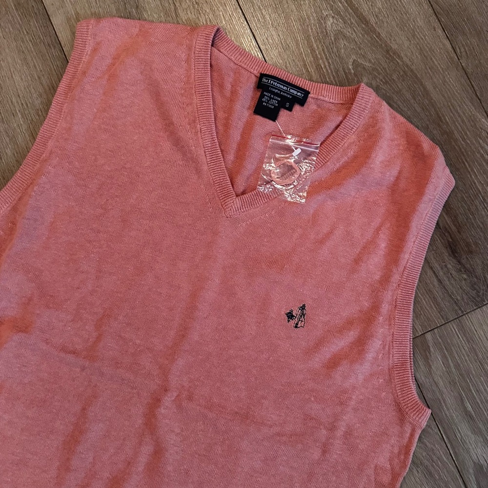J Peterman Company Pink Linen Cotton V-Neck Sweater Vest Mens Small Logo